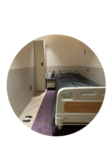 4 давхрын Suite room хувийн сэргэлтийн өрөөний ор